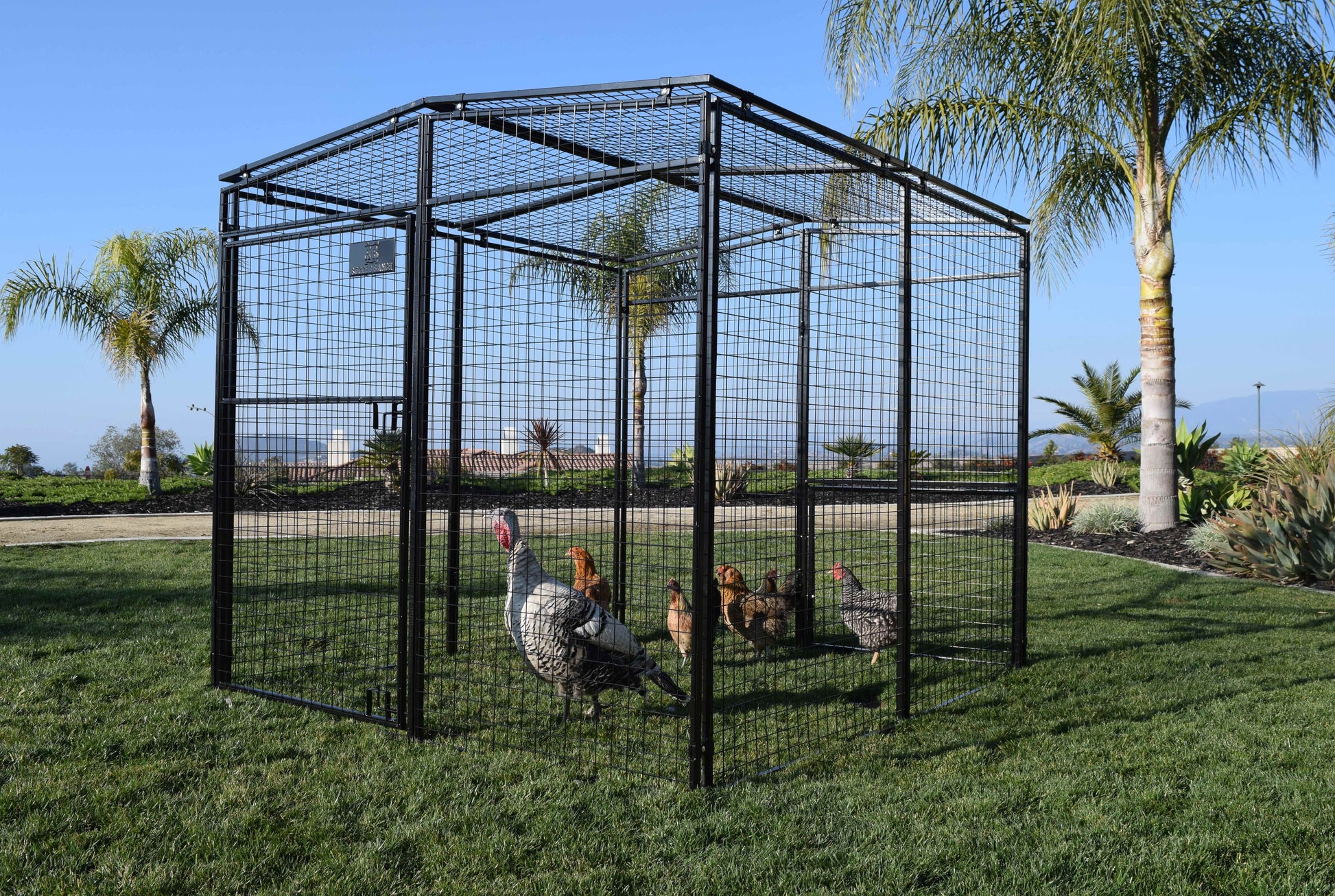 Universal Walk In Pen